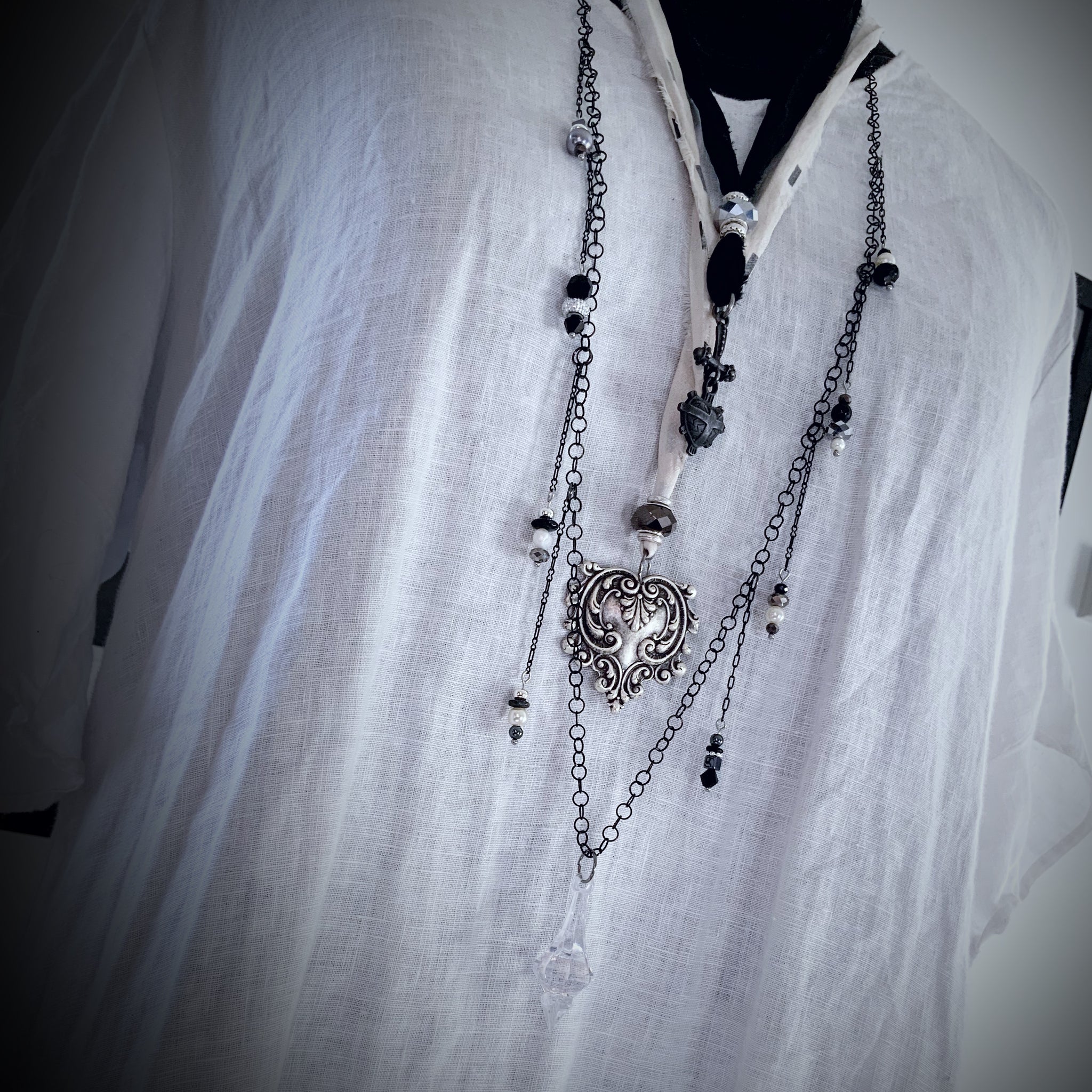 The Vintage Collection Neck Mess Necklace